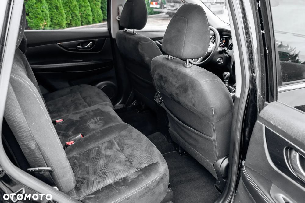 Nissan X-Trail 2.0 dCi Tekna 4WD 7os - 38