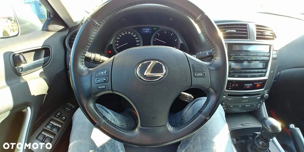 Lexus IS 220 D Classic - 38