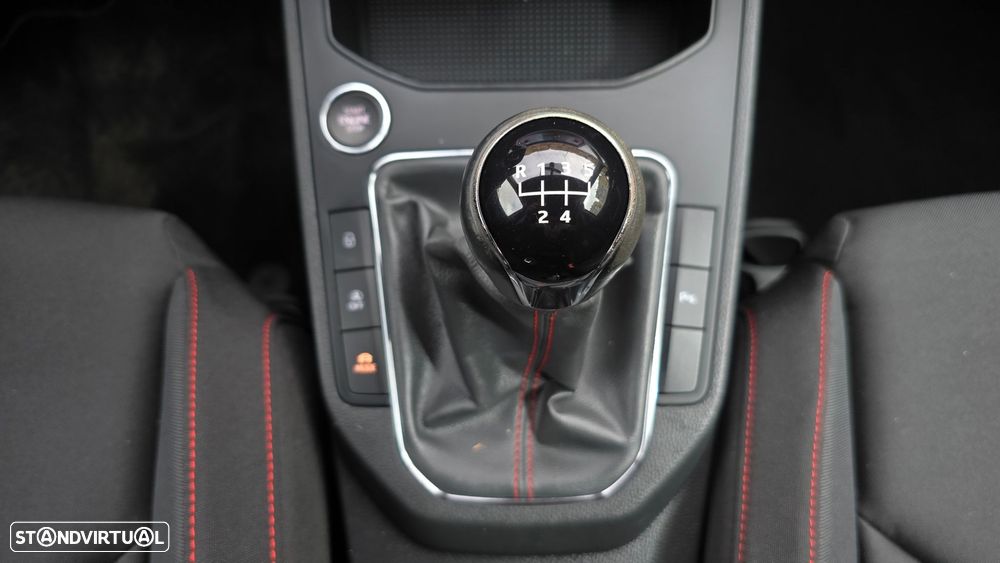 SEAT Ibiza 1.0 TSI FR - 36