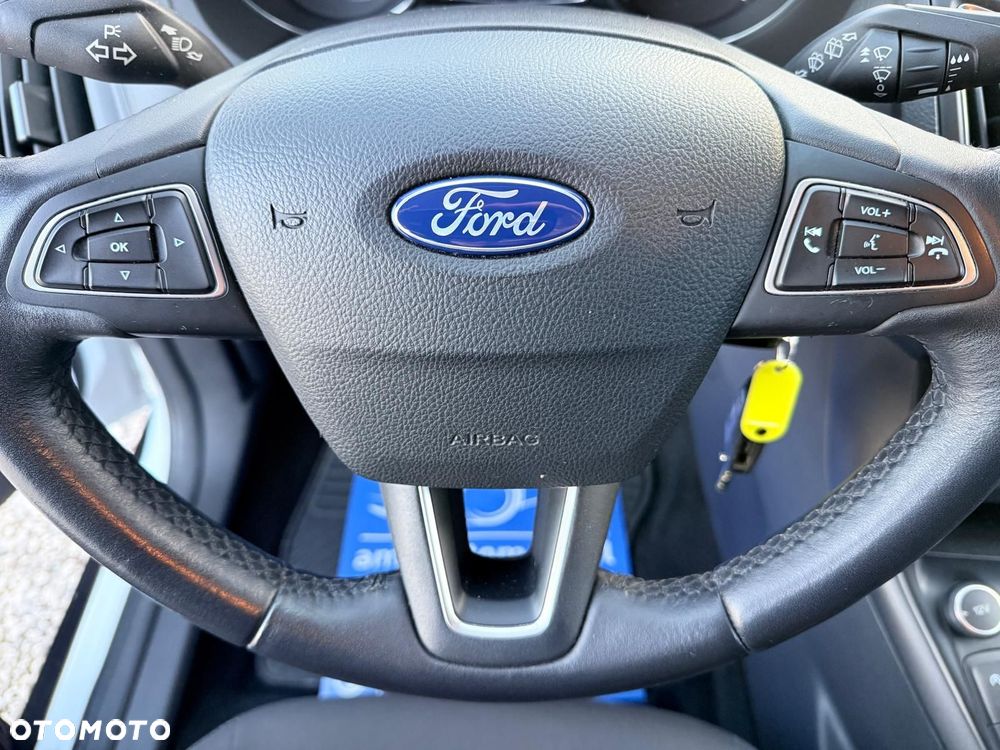 Ford Focus SW 1.0 EcoBoost S&S COOL&CONNECT - 23