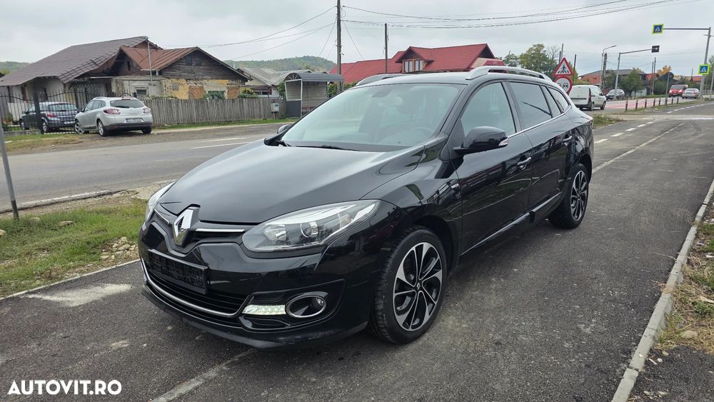 Renault Megane ENERGY dCi 110 Start & Stop Bose Edition - 11