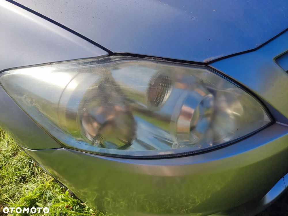 Toyota Auris 1.4 D-4D Terra - 12