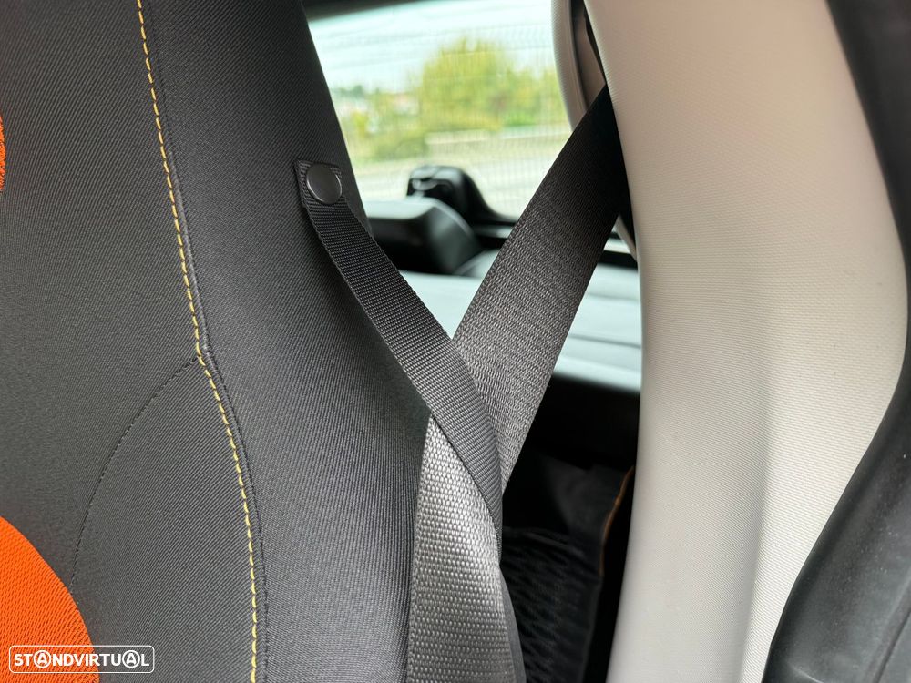 Smart ForTwo Coupé 1.0 Passion 71 - 33