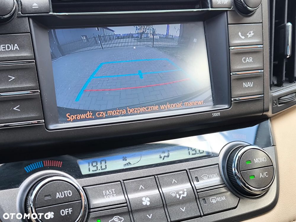 Toyota RAV4 2.0 4x4 Start&Stop CVT Executive - 29