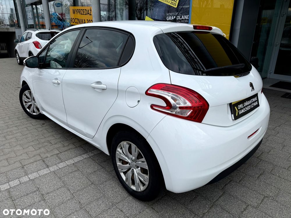 Peugeot 208 HDi 68 Access - 4