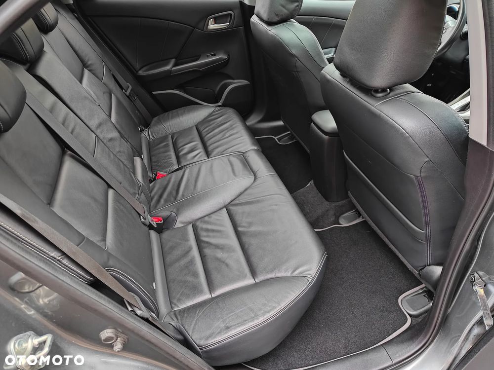 Honda Civic 1.8i-VTEC i-SHIFT Executive - 32