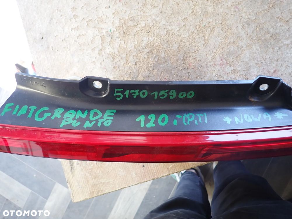 FIAT GRANDE PUNTO LAMPA PRAWY TYŁ 517015900 *NOWA* - 2
