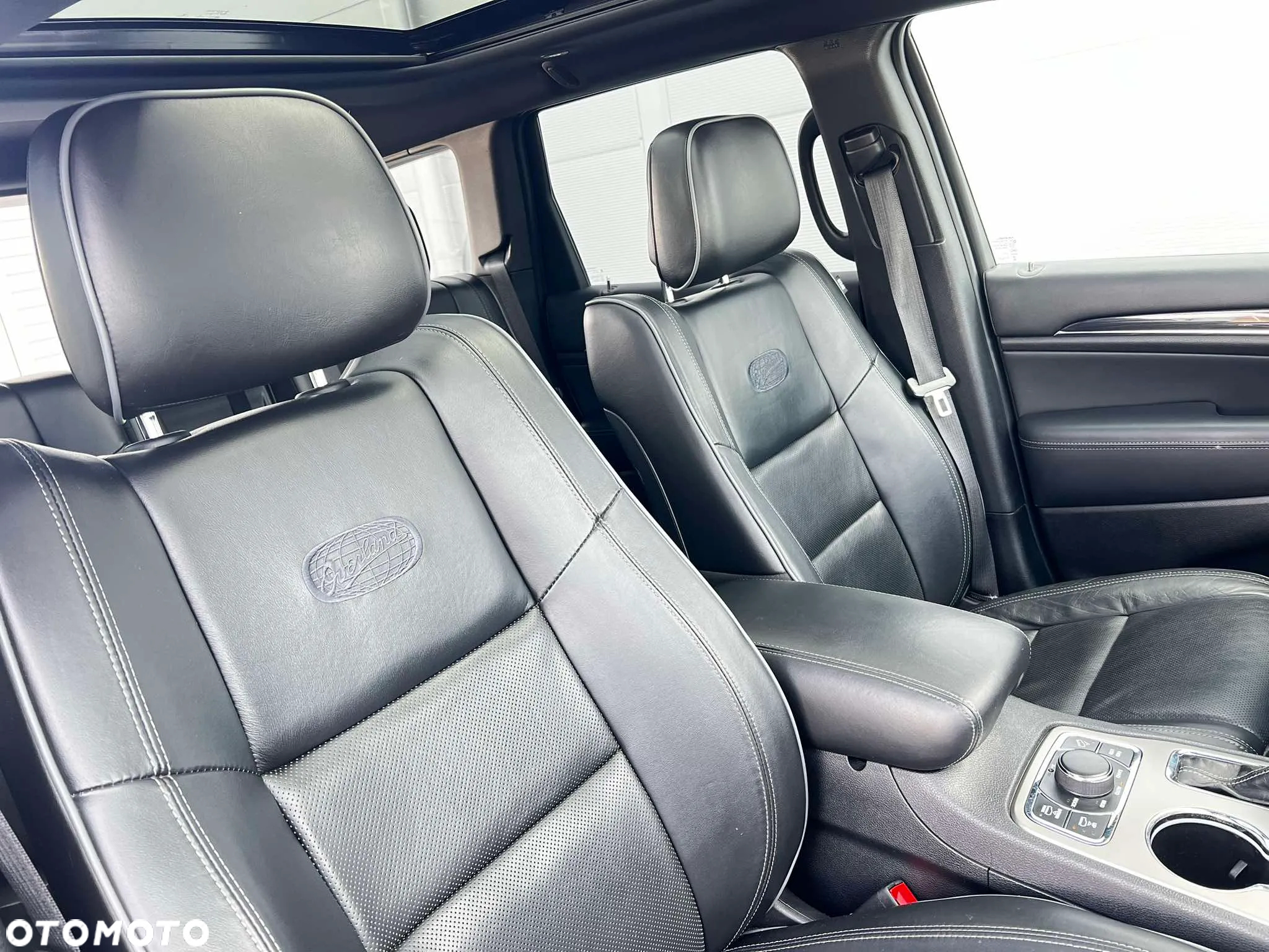 Jeep Grand Cherokee 3.6 V6 Pentastar 4WD Automatik Overland - 23