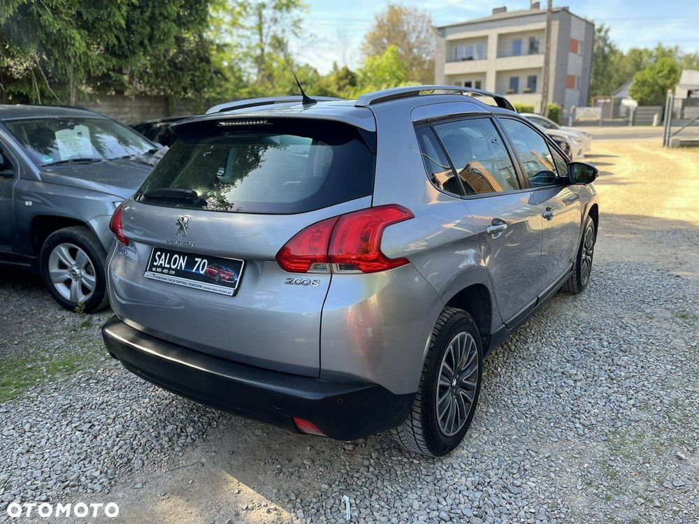 Peugeot 2008 - 4