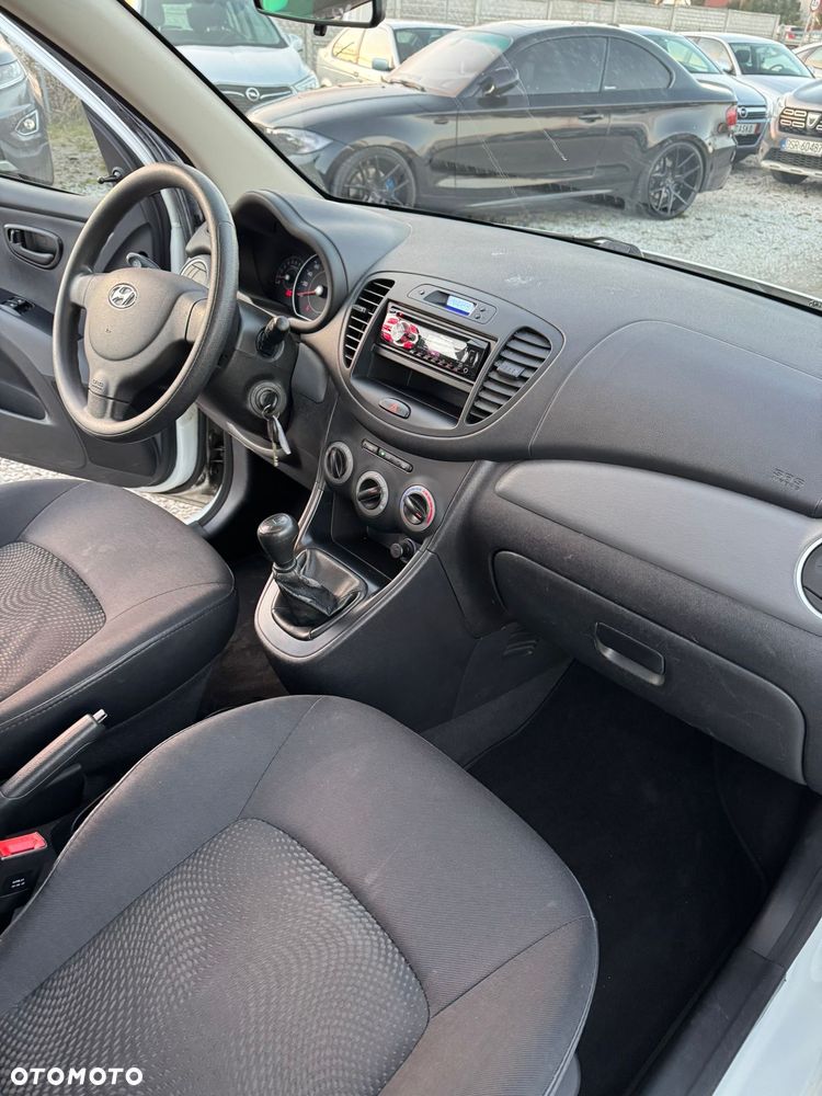 Hyundai i10 1.1 Classic + - 8