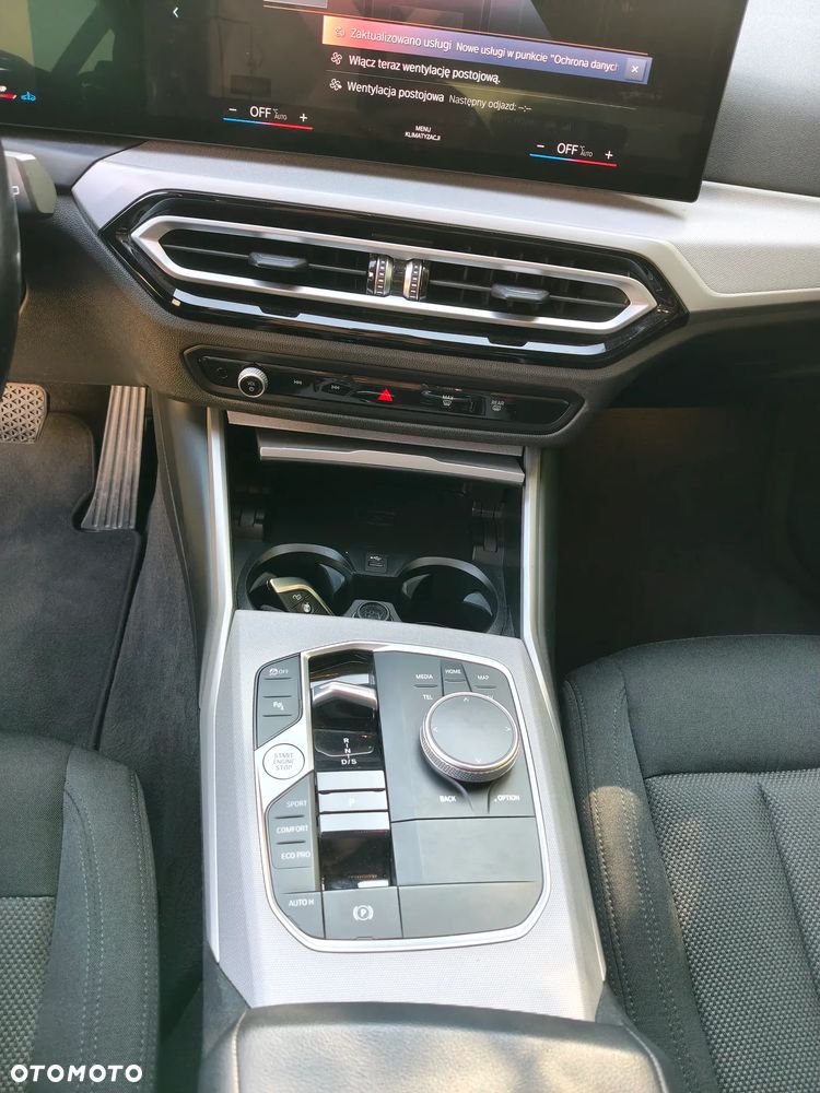 BMW Seria 3 318d Sport Line Shadow - 13