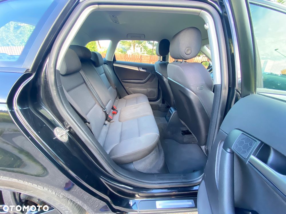 Audi A3 Sportback 2.0 TDI Ambition - 28