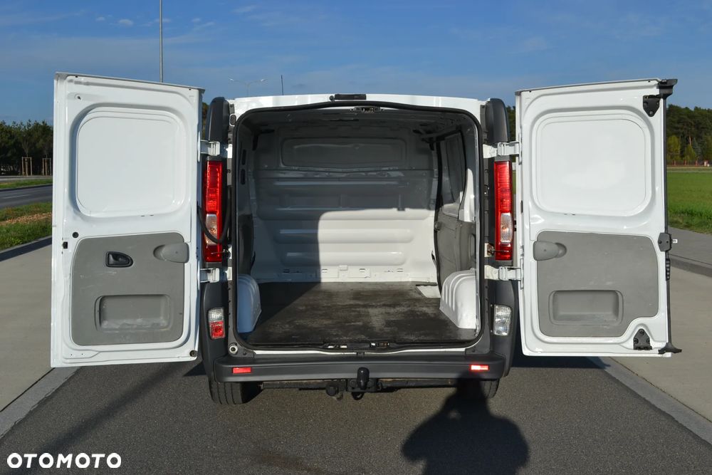Opel Vivaro - 26
