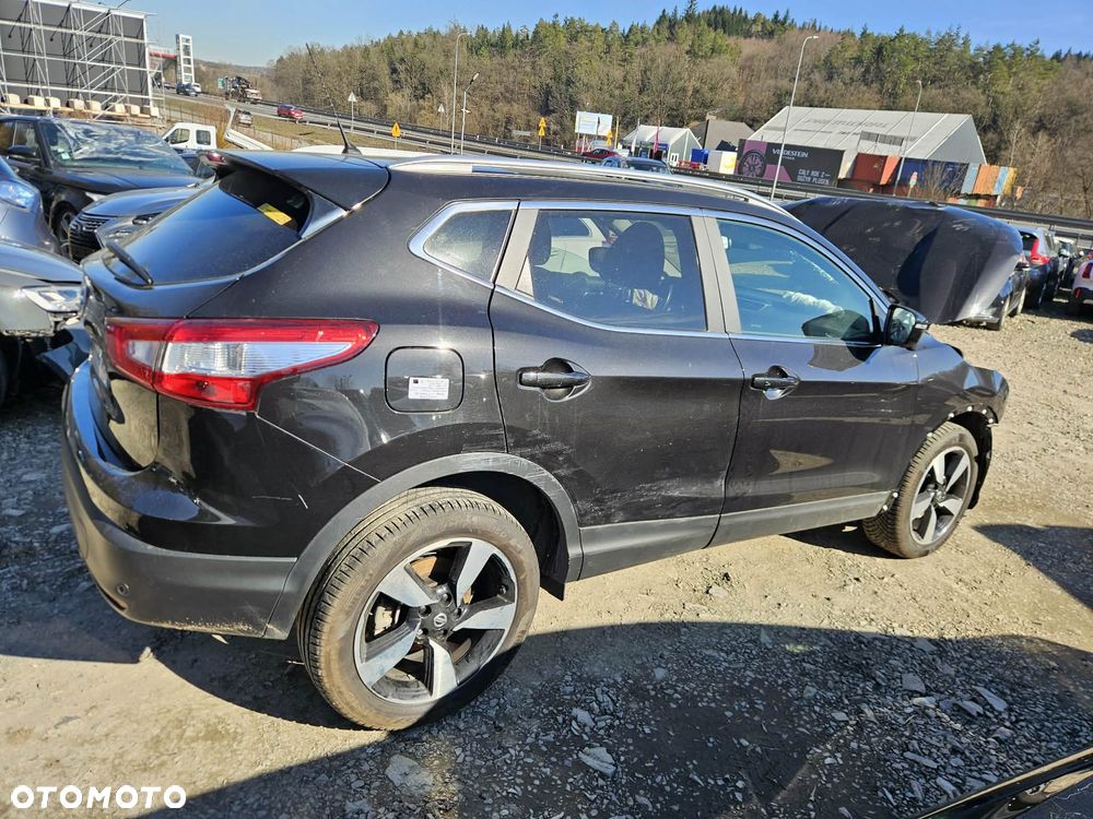 Nissan Qashqai 1.2 DIG-T Xtronic TEKNA+ - 11
