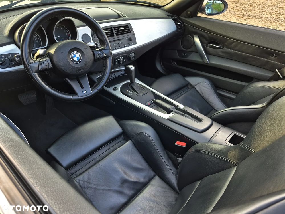 BMW Z4 Coupe 3.0si - 13