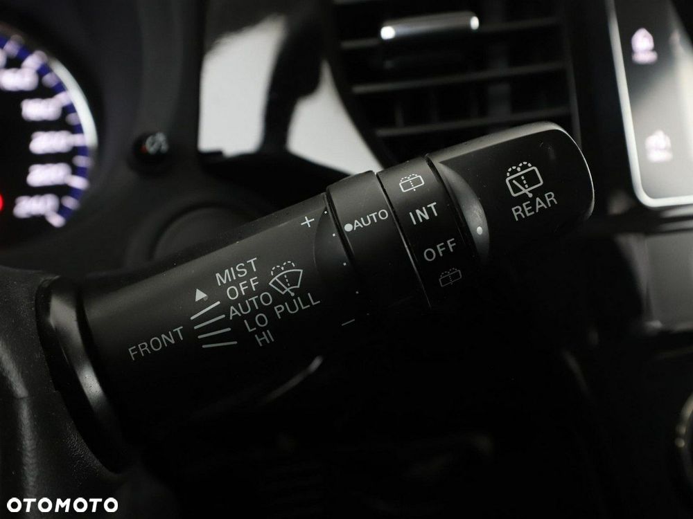 Mitsubishi Outlander 2.0 2WD Edition 100 - 29