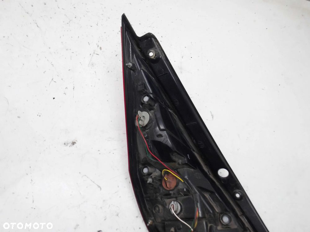 LAMPA 92402-2R0 HYUNDAI I30 I LIFT HATCHBACK PRAWA TYLNA ORYGINAŁ EUROPA - 8