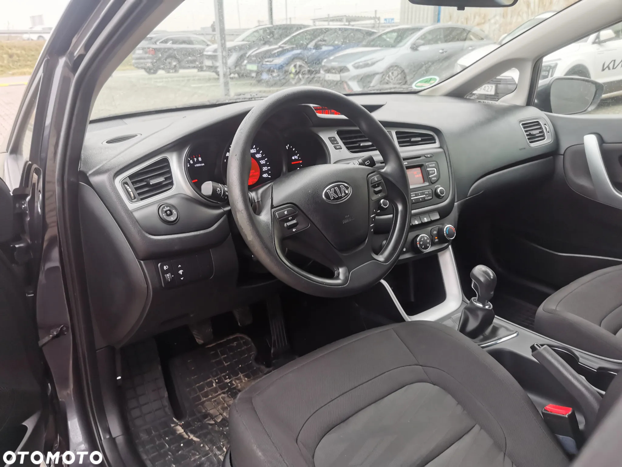 Kia Ceed 1.4 CVVT - 10