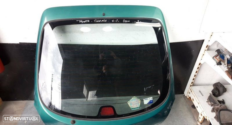 Porta Mala / Tampa Toyota Corolla Hatchback - 3