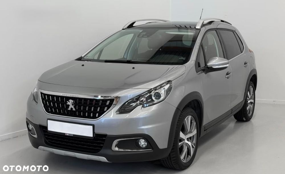 Peugeot 2008 1.2 Pure Tech Allure S&S EAT6 - 1