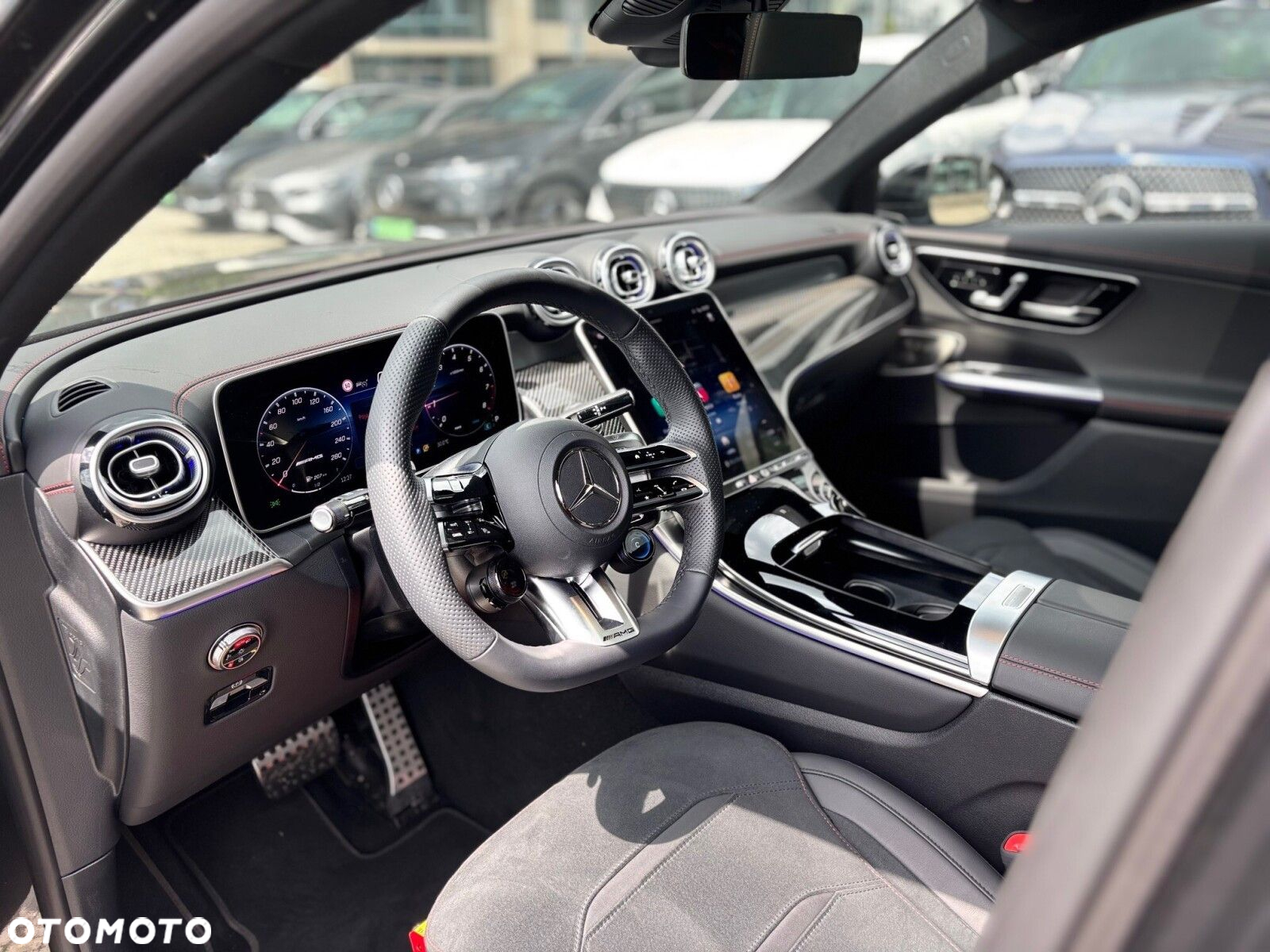 Mercedes-Benz GLC - 13