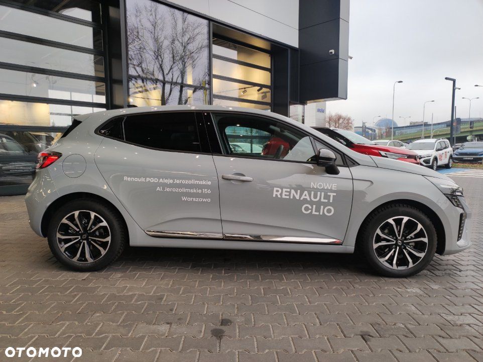 Renault Clio - 12