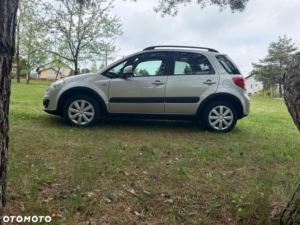 Suzuki SX4 2.0 DDiS 4x4 Limited - 8