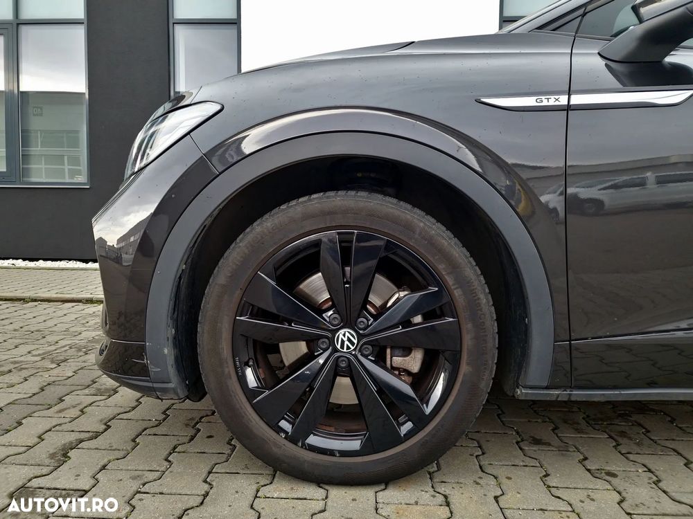 Volkswagen ID.4 - 6