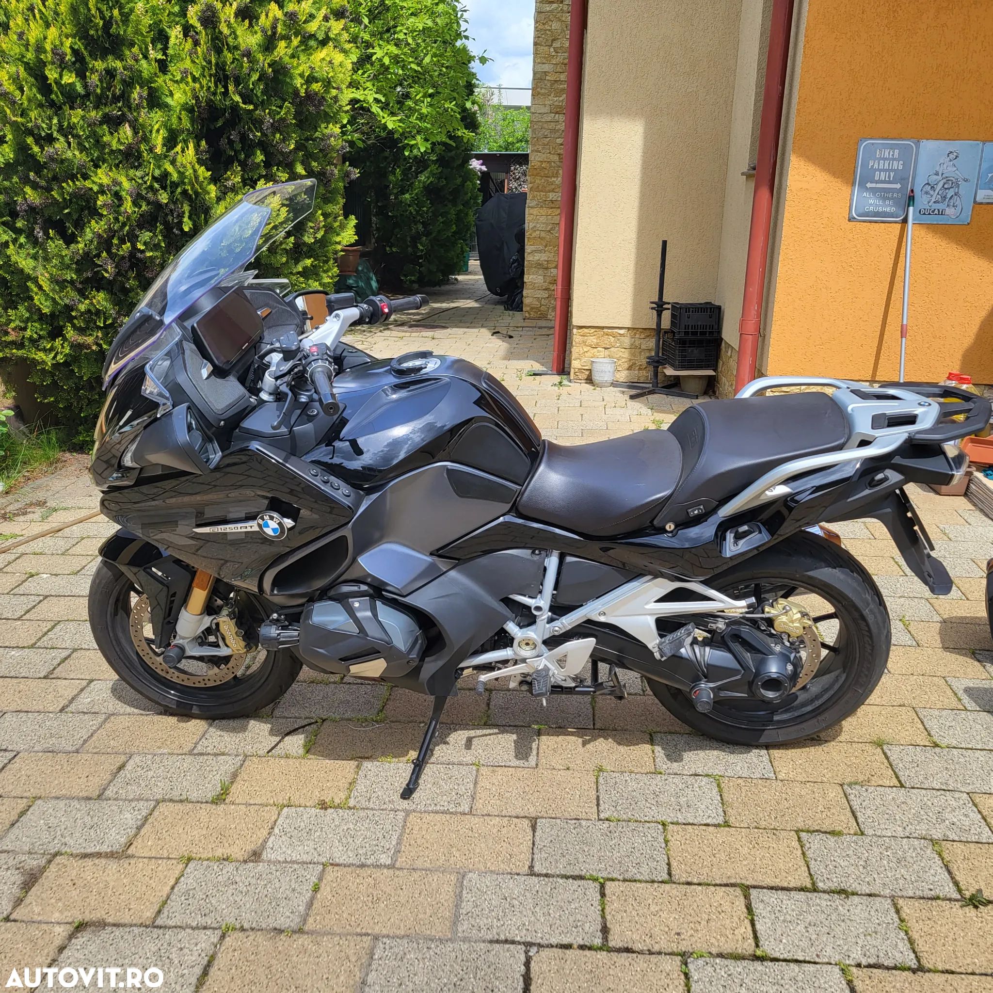 BMW R1250RT - 1
