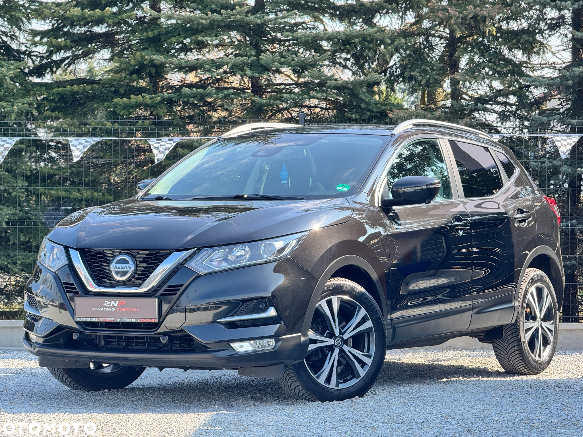 Nissan Qashqai 1.3 DIG-T DCT N-CONNECTA - 2