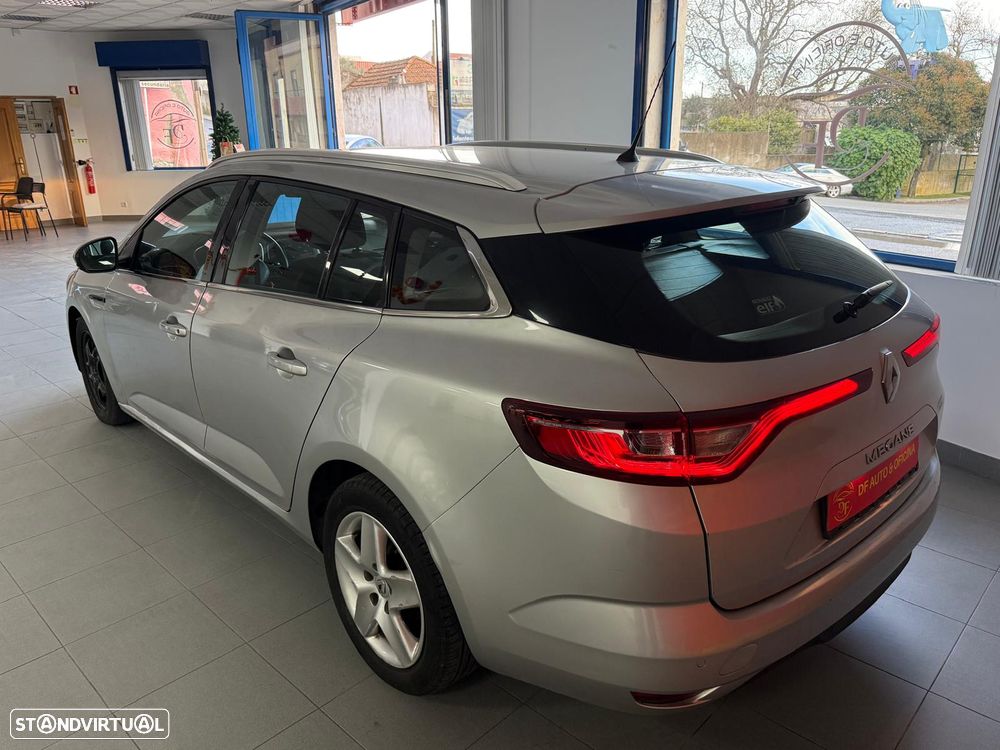 Renault Mégane - 12