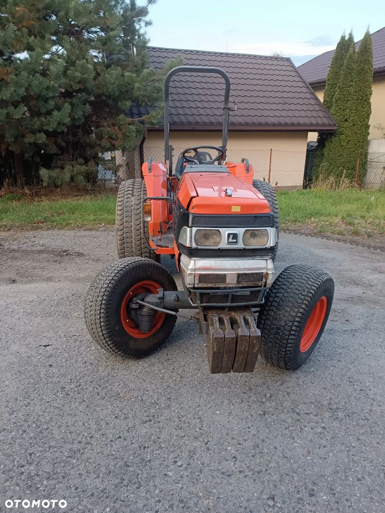 Kubota L4200 CIĄGNIK SADOWNICZY OGRODNICZY ISEKI SHIBAURA 4X4 SUPER STAN ZAREJESTROWANY CASE 4 CYLINDRY KUBOTA YANMAR KOMUNALNY - 3