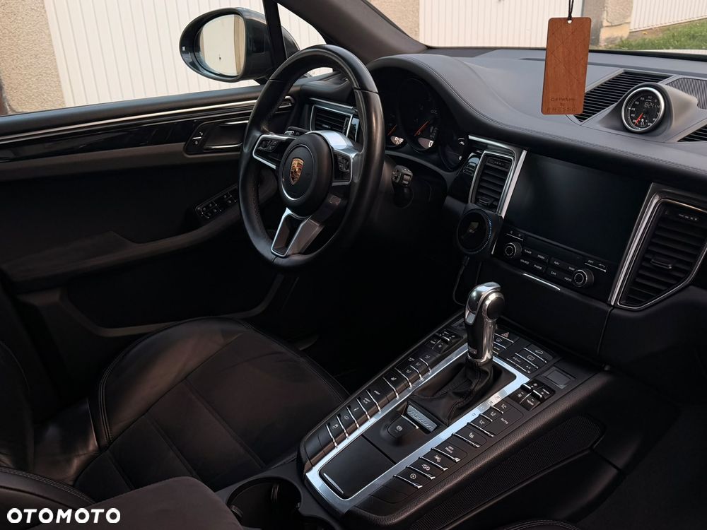 Porsche Macan GTS PDK - 21