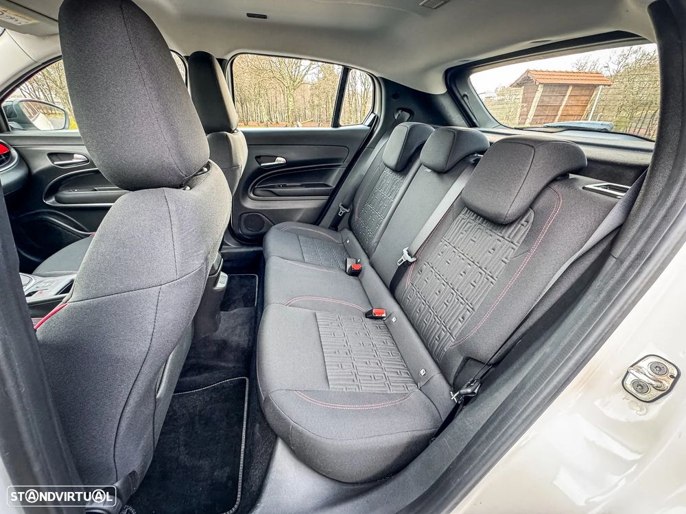 Fiat 600e 54 kWh (RED) - 20