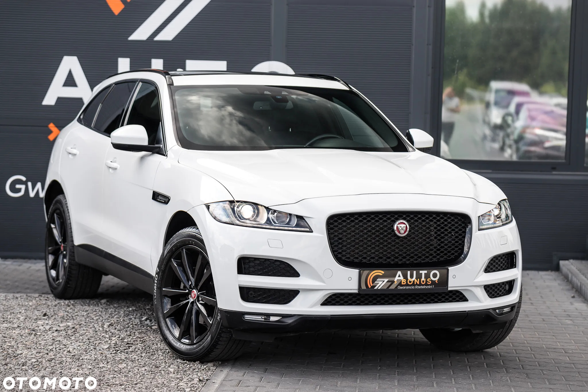 Jaguar F-Pace 2.0 i4D AWD Prestige - 6