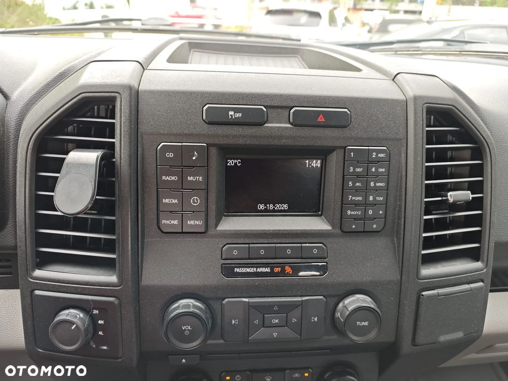 Ford F150 - 6