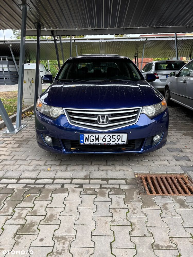 Honda Accord 2.0 Executive Nav - 4