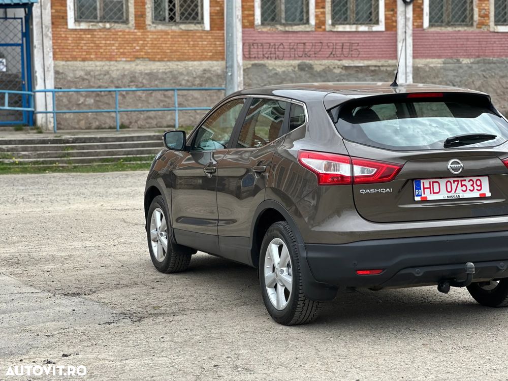 Nissan Qashqai 1.5 DCI N-Connecta - 4