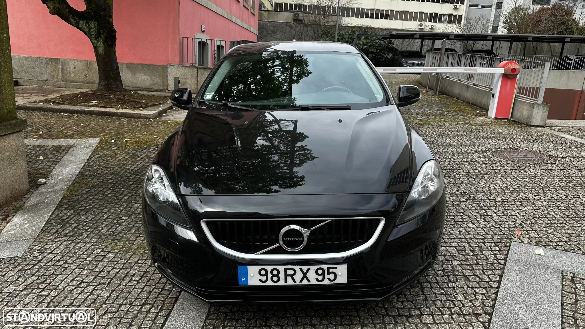 Volvo V40 2.0 D2 Momentum - 8