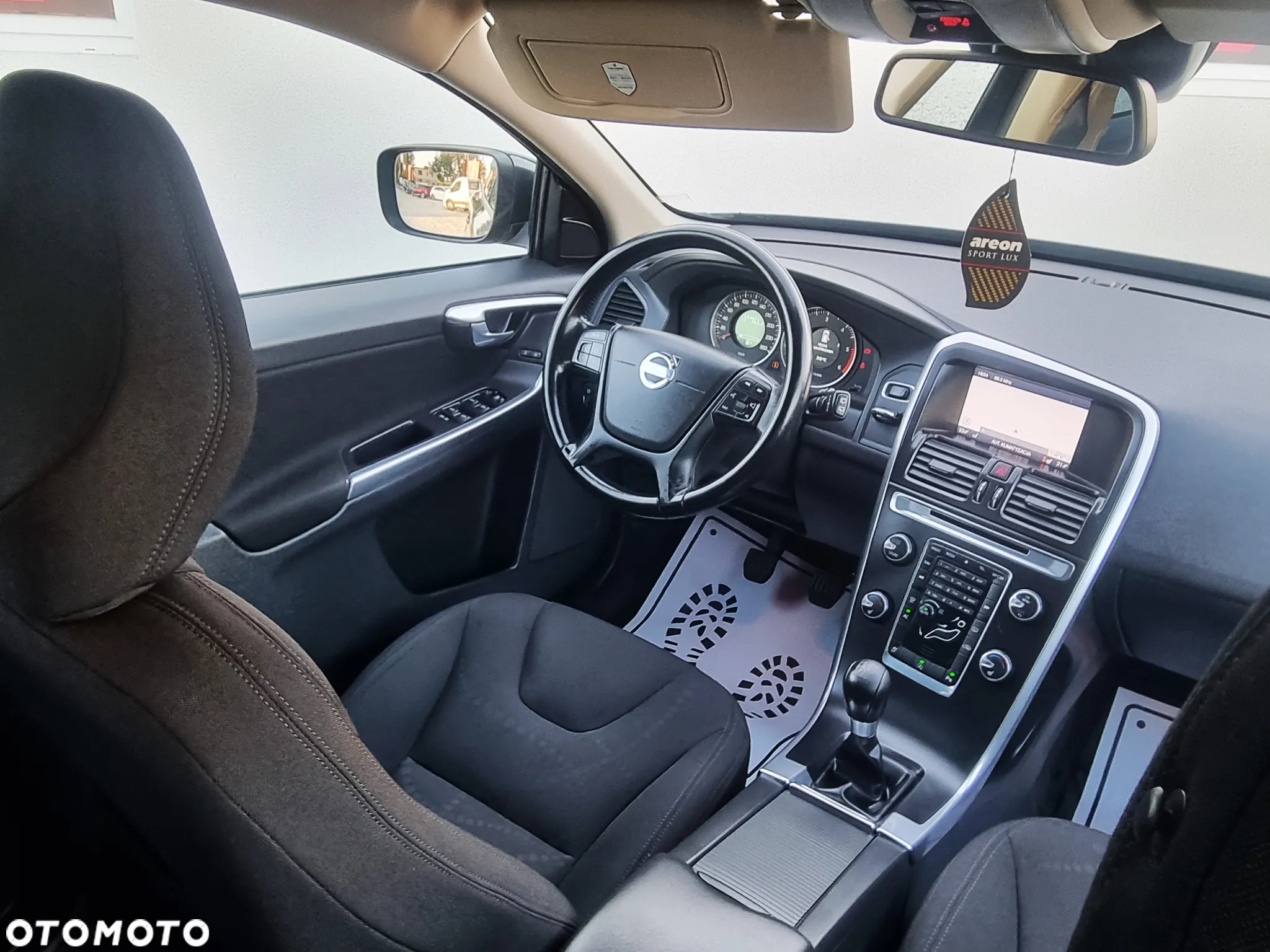 Volvo XC 60 D3 Kinetic - 8