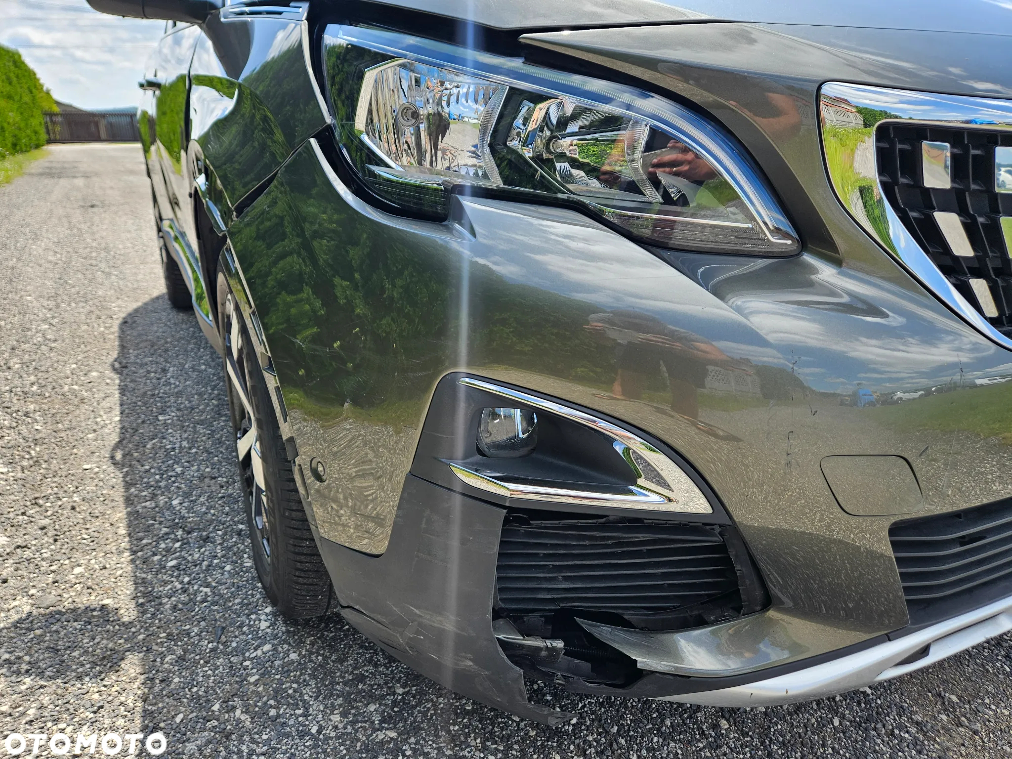 Peugeot 3008 1.2 PureTech Allure S&S - 10