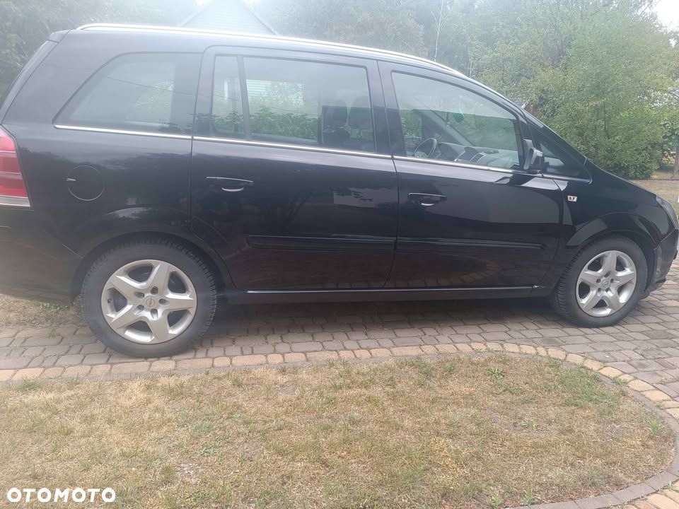 Opel Zafira 1.9 CDTI - 7
