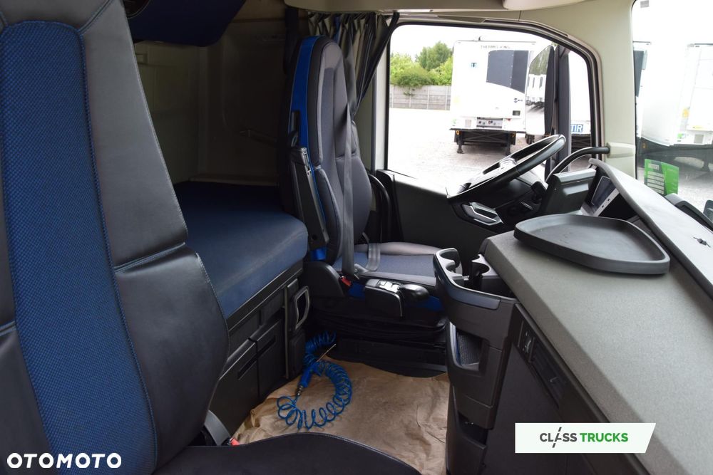 Volvo FH 460 Globetrotter XL Mega i-Save - 16
