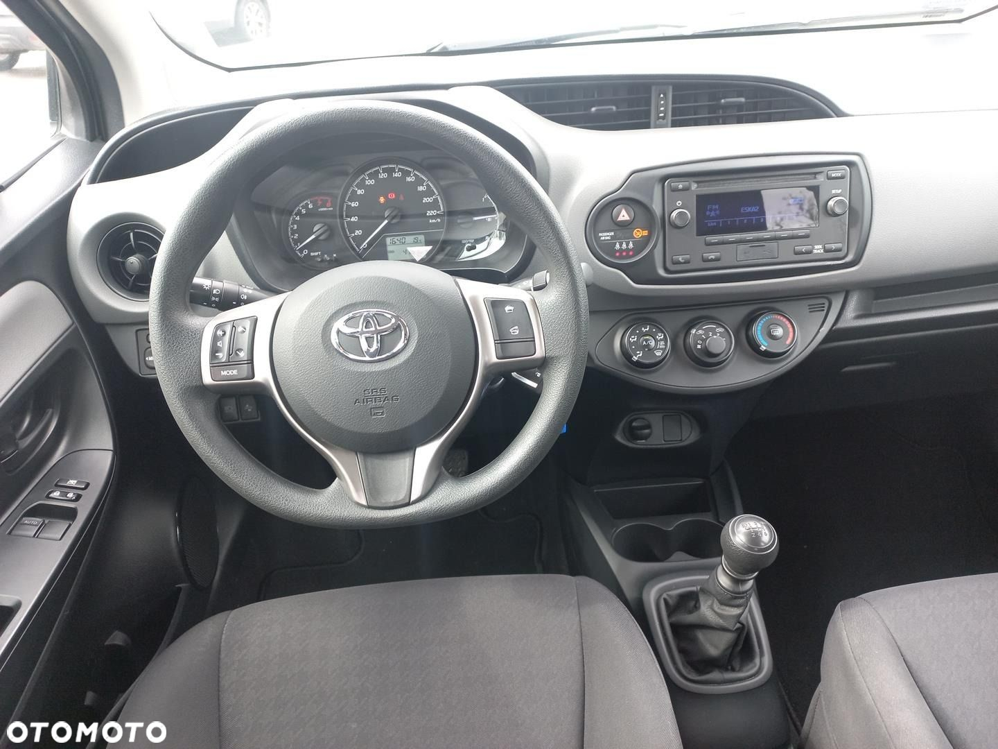 Toyota Yaris - 15