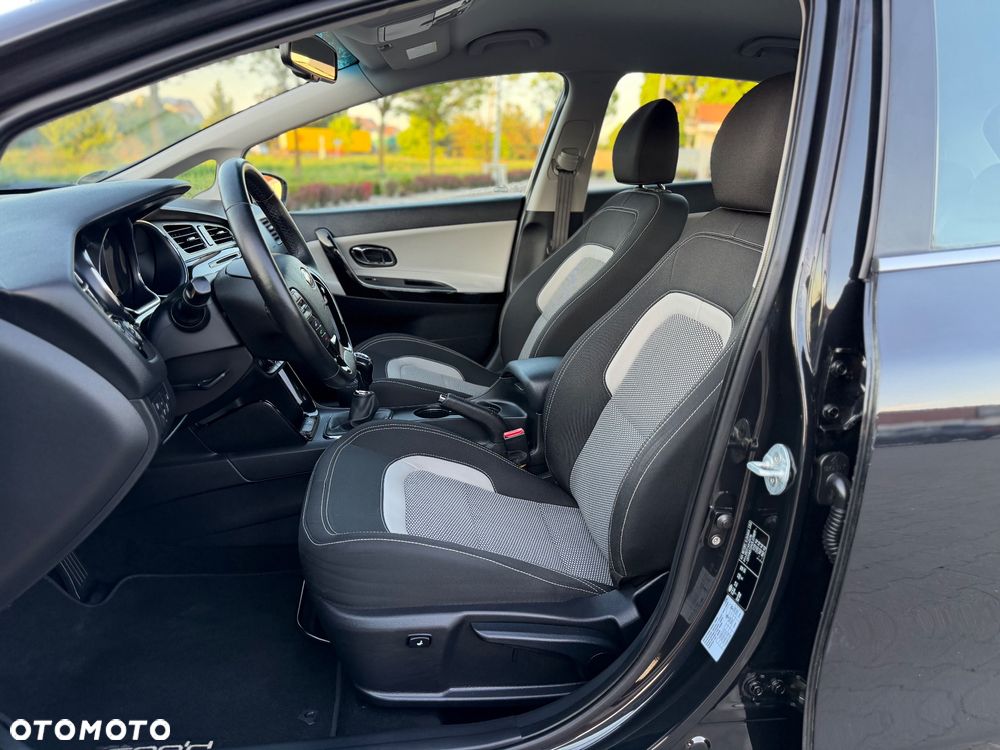 Kia Ceed 1.6 GDI Platinum Edition - 8