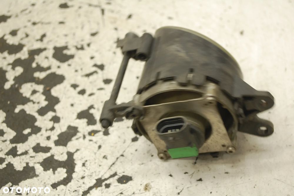 HALOGEN LAMPA PRZECIWMGIELNA LEWA PRAWA PRZÓD PRZEDNIA 8E0941699B 8E0941700B AUDI A4 B6 - 2