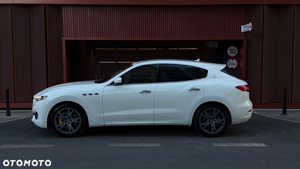 Maserati Levante 2017 photo 4