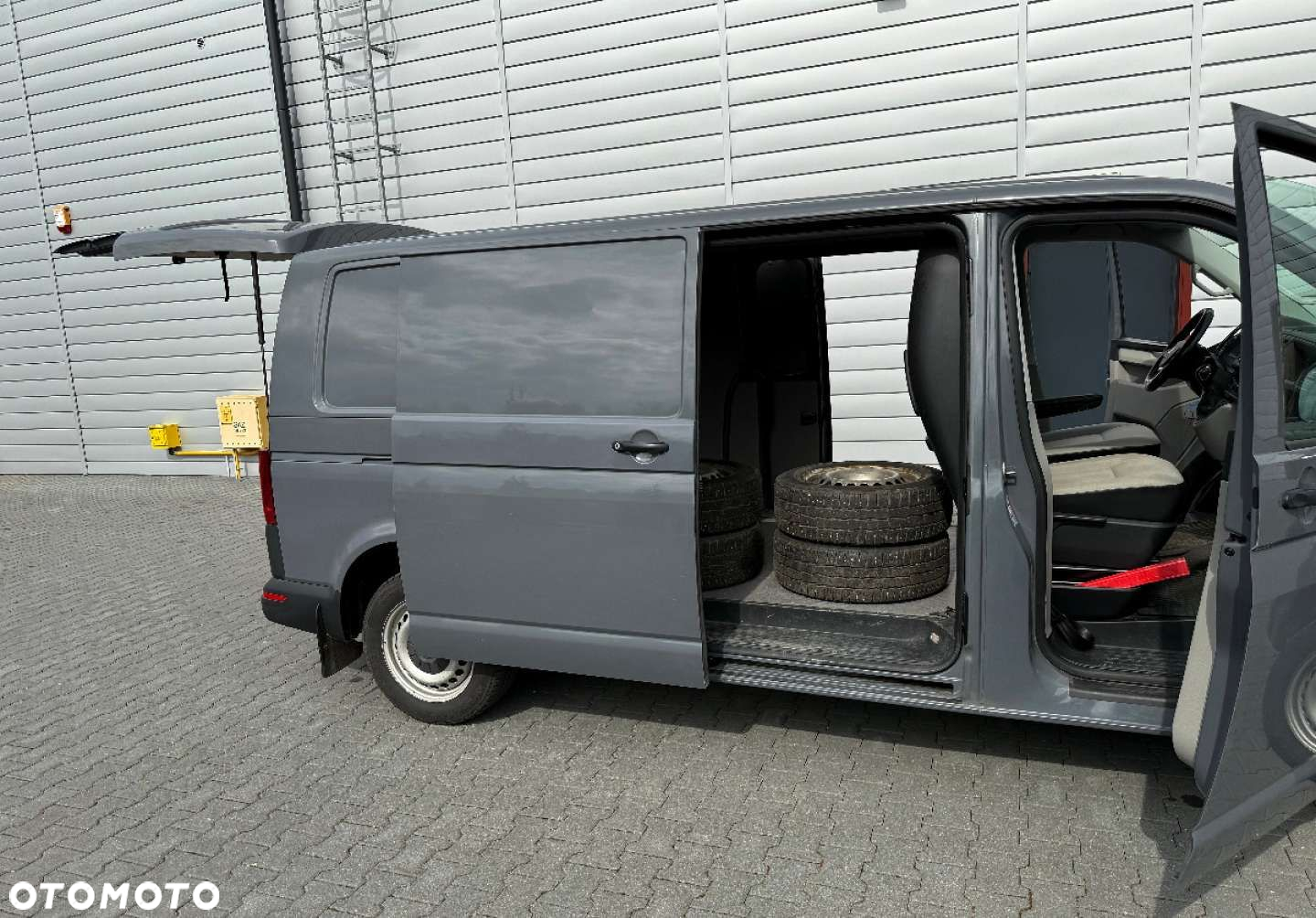 Volkswagen transporter - 16