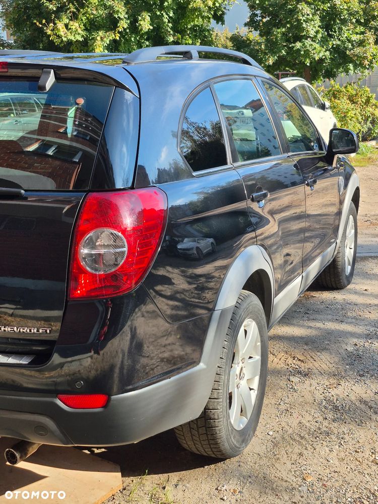 Chevrolet Captiva - 16