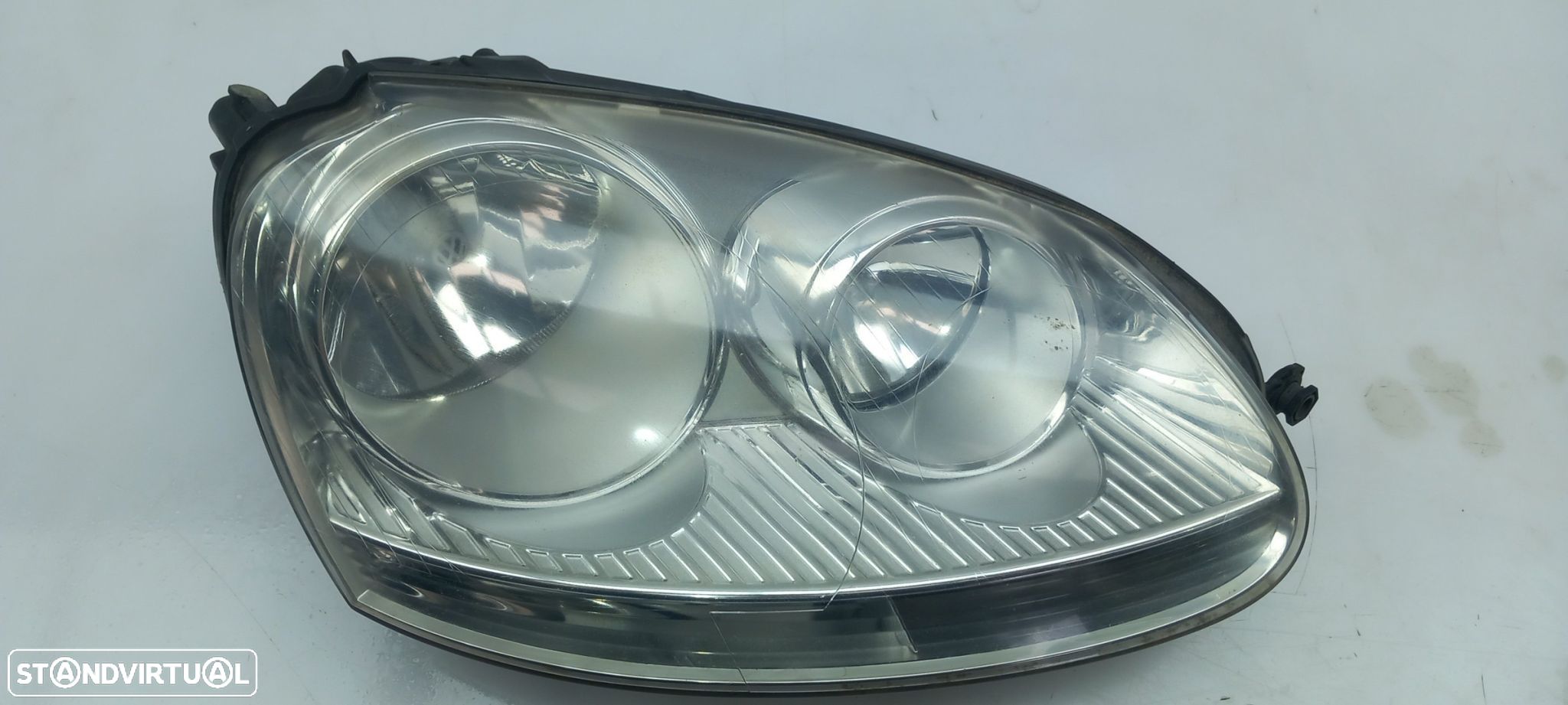 Ótica / farol direita VOLKSWAGEN Golf V Variant (1K5) - 1